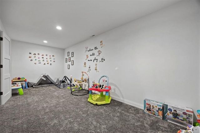 1698 Foxborough Drive, Marion, IA 52302