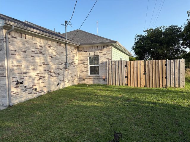 4517 Spencer Street, Greenville, TX 75401