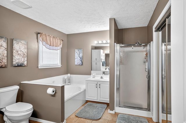 307 N 38th Street, Nixa, MO 65714