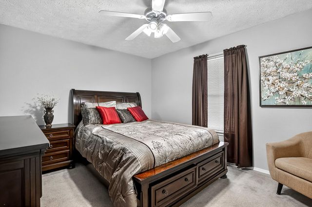 307 N 38th Street, Nixa, MO 65714