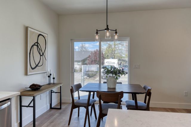 17803 E 3rd Ln, Spokane Valley, WA 99016