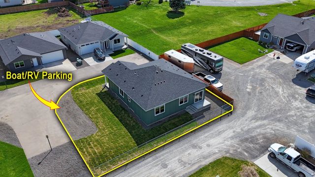 17803 E 3rd Ln, Spokane Valley, WA 99016