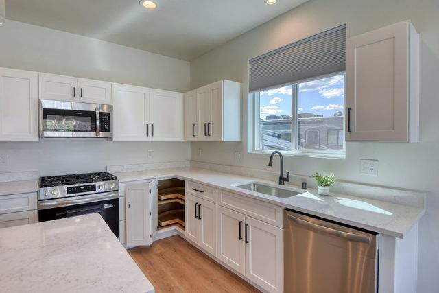 17803 E 3rd Ln, Spokane Valley, WA 99016