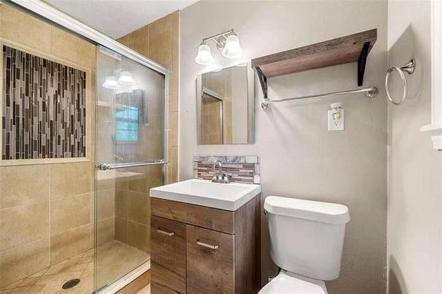 3027 Lakeridge SE Drive, Conyers, GA 30094