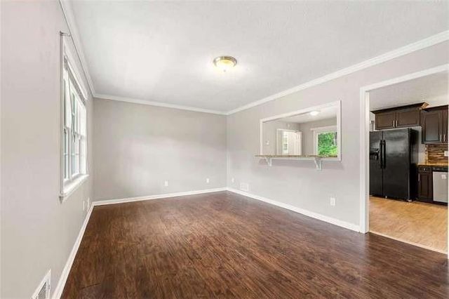 3027 Lakeridge SE Drive, Conyers, GA 30094