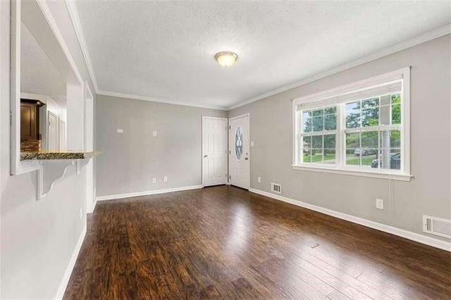 3027 Lakeridge SE Drive, Conyers, GA 30094