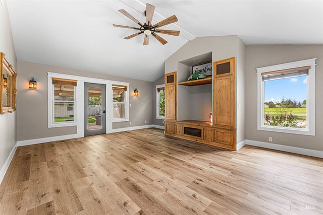 1200 N Beverly Dr, Eagle, ID 83616