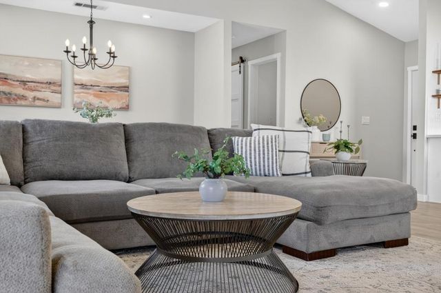 8356 Berman Walk Way, Citrus Heights, CA 95610