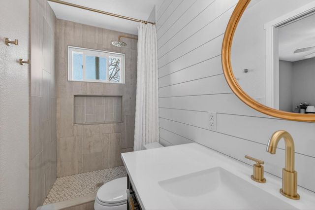 8356 Berman Walk Way, Citrus Heights, CA 95610