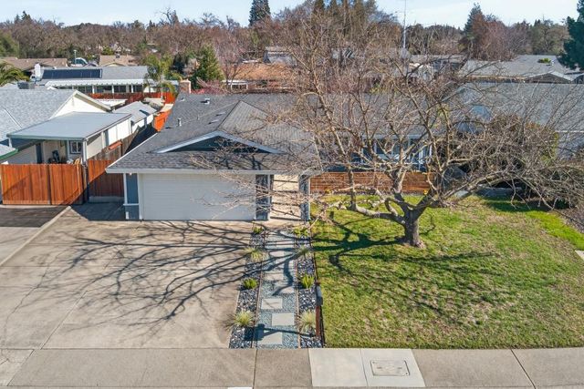 8356 Berman Walk Way, Citrus Heights, CA 95610