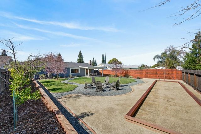 8356 Berman Walk Way, Citrus Heights, CA 95610