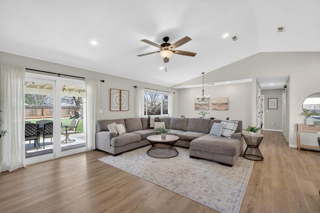 8356 Berman Walk Way, Citrus Heights, CA 95610