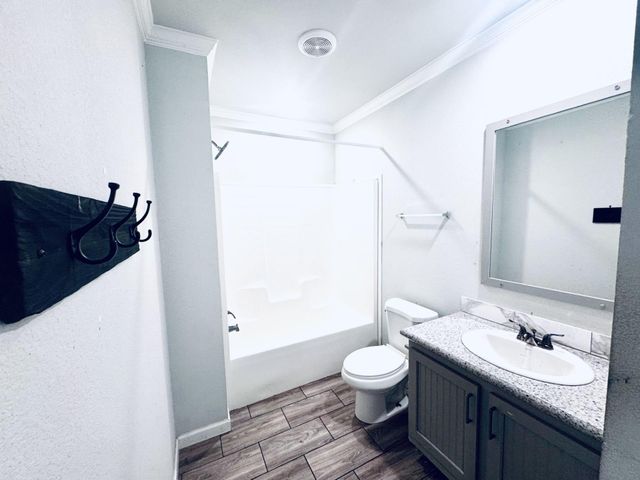 515 Fm 834 Road W, Hardin, TX 77575