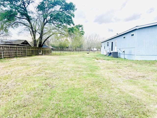 515 Fm 834 Road W, Hardin, TX 77575