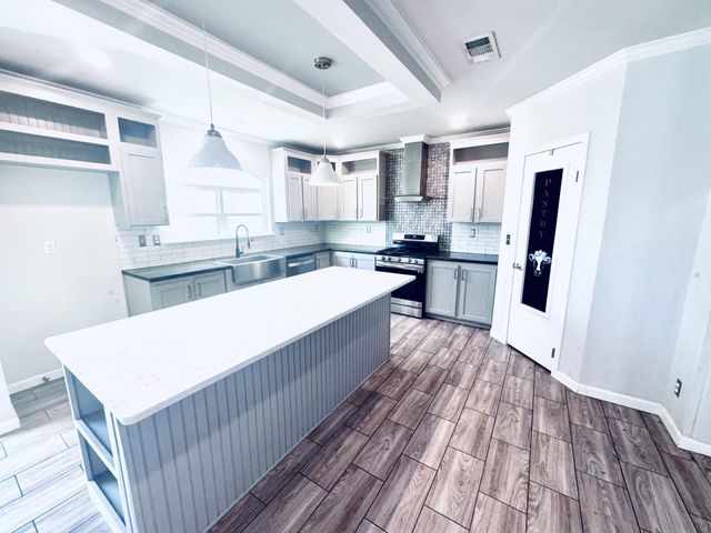 515 Fm 834 Road W, Hardin, TX 77575