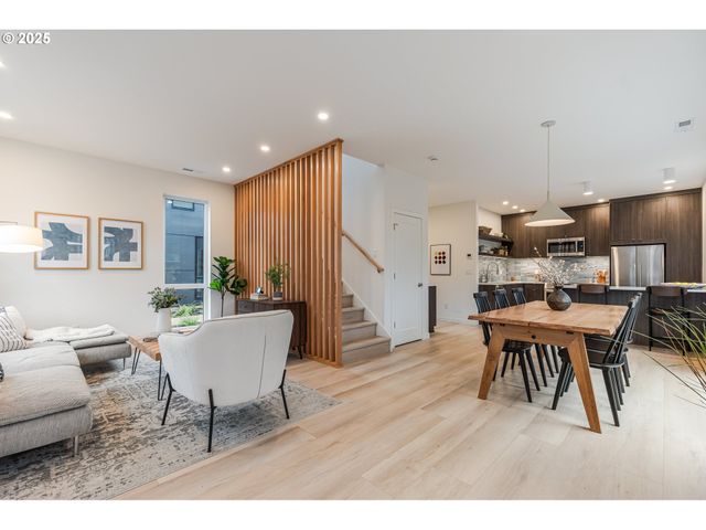 5490 Se Boise St, Portland, OR 97206