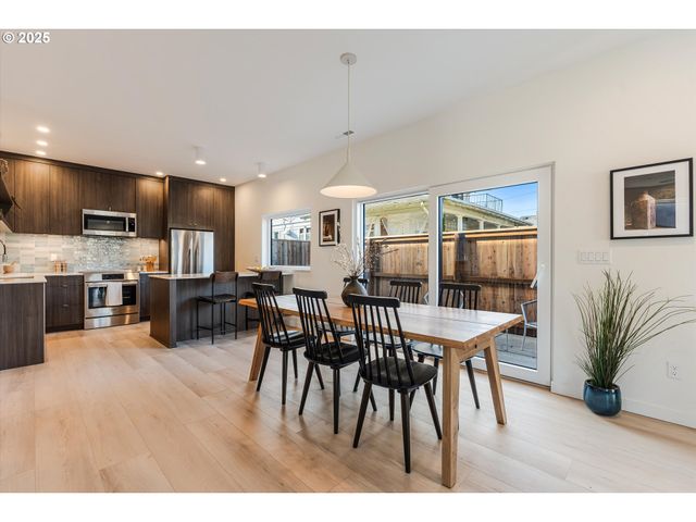 5490 Se Boise St, Portland, OR 97206