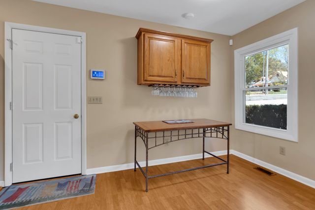 1576 Damron Rd, Estill Springs, TN 37330