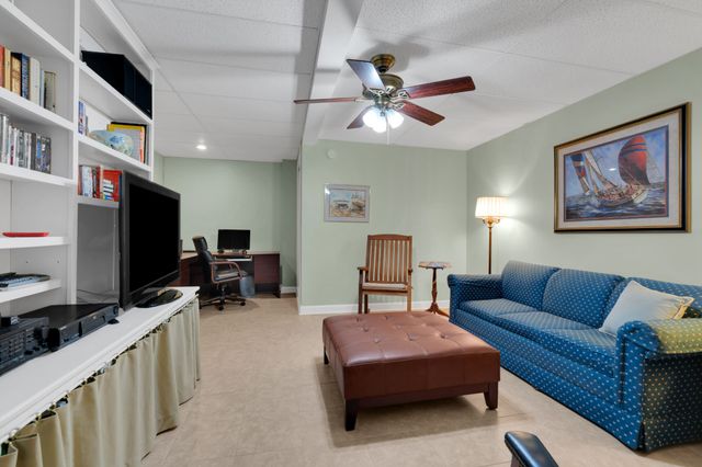 1576 Damron Rd, Estill Springs, TN 37330