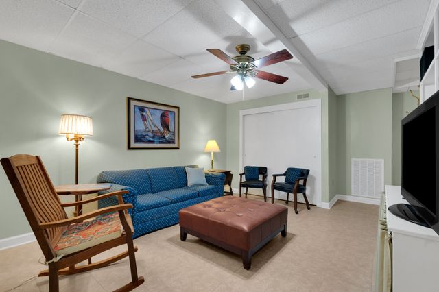 1576 Damron Rd, Estill Springs, TN 37330