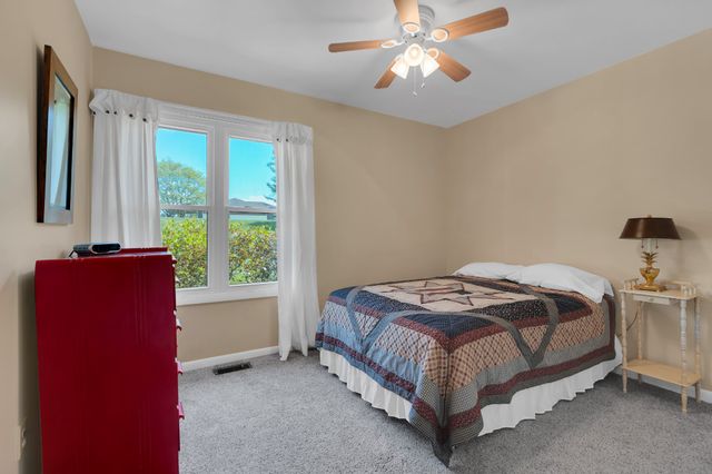 1576 Damron Rd, Estill Springs, TN 37330