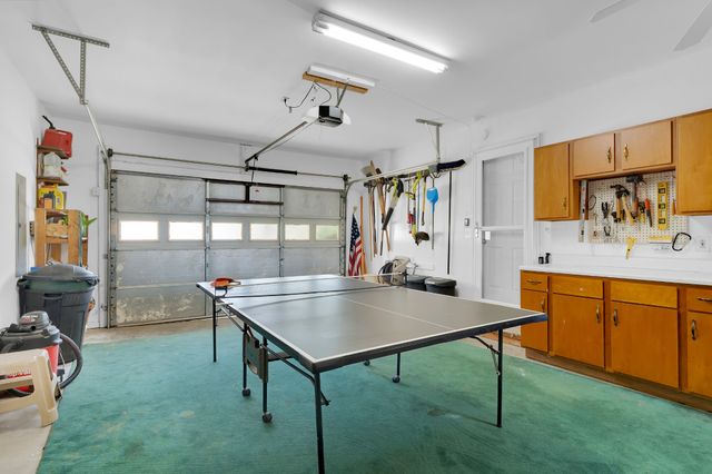1576 Damron Rd, Estill Springs, TN 37330