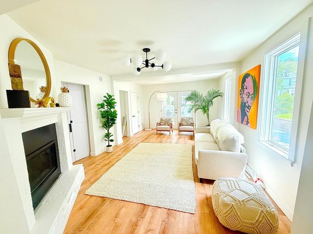 4408 Xerxes Avenue S, Minneapolis, MN 55410