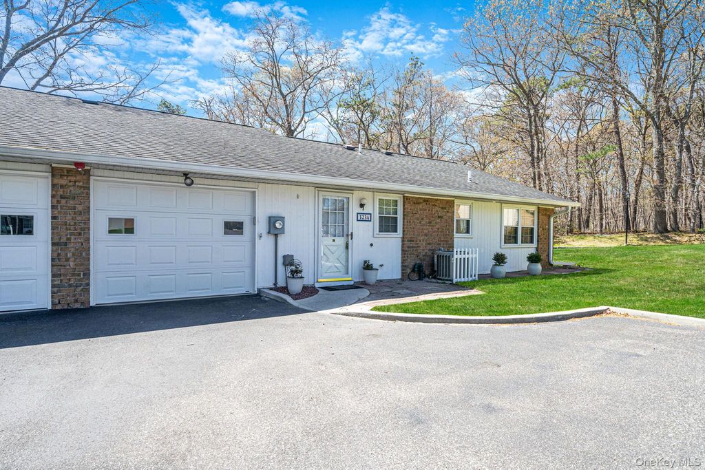 323 A Woodbridge Drive, Ridge, NY 11961