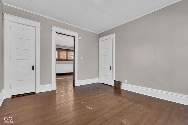 1840 N 8th Street, Terre Haute, IN 47804
