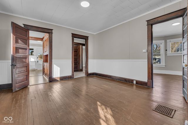1840 N 8th Street, Terre Haute, IN 47804