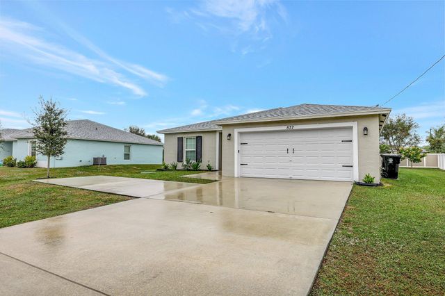 577 NW Floresta Drive, Port St. Lucie, Port St Lucie, FL 34983