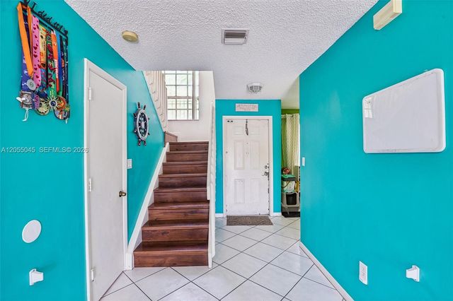 115 NW 108th Ave, Pembroke Pines, FL 33026