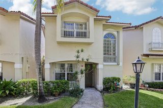 115 NW 108th Ave, Pembroke Pines, FL 33026