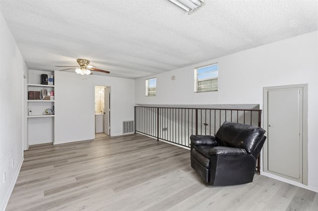 112 Spanish Trail, Weatherford, TX 76088