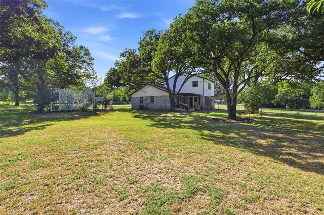 112 Spanish Trail, Weatherford, TX 76088