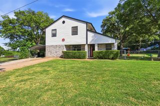 112 Spanish Trail, Weatherford, TX 76088