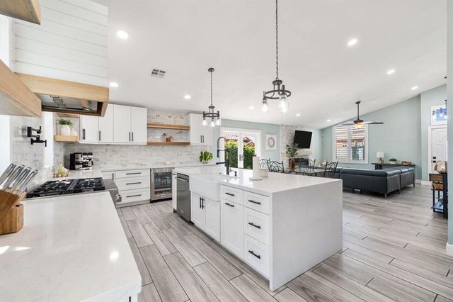 46240 La Mesa Street, Indio, CA 92201