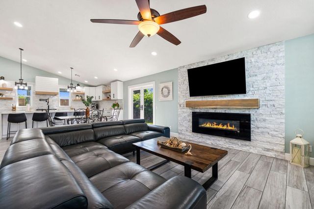 46240 La Mesa Street, Indio, CA 92201