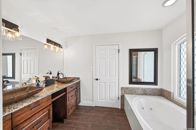 31463 PANTHER DR, Bulverde, TX 78163