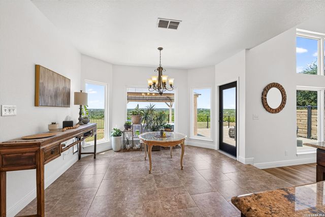 31463 PANTHER DR, Bulverde, TX 78163