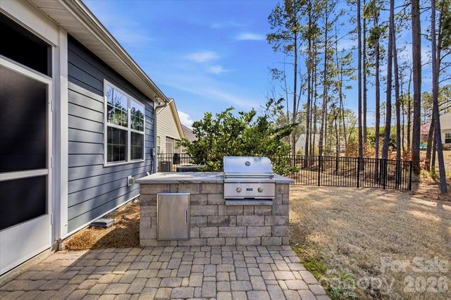 140 Picasso Trail, Mount Holly, NC 28120