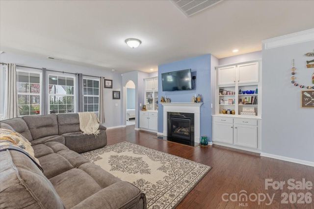 140 Picasso Trail, Mount Holly, NC 28120