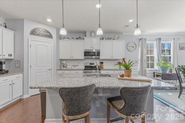 140 Picasso Trail, Mount Holly, NC 28120