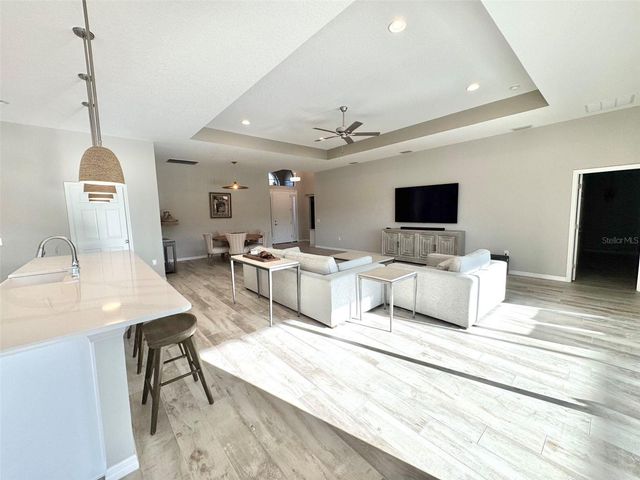 1142 SAWGRASS DRIVE, Winter Haven, FL 33884