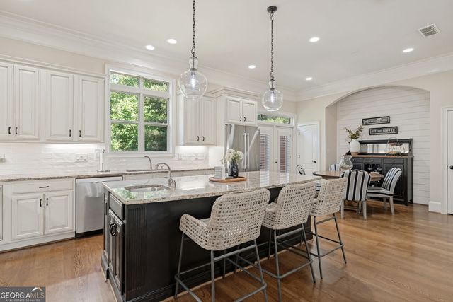 906 Dumaine Trace, Sandy Springs, GA 30328