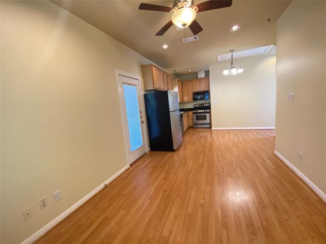 5502 Evans Ave B, Austin, TX 78751