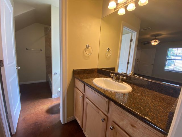 5502 Evans Ave B, Austin, TX 78751