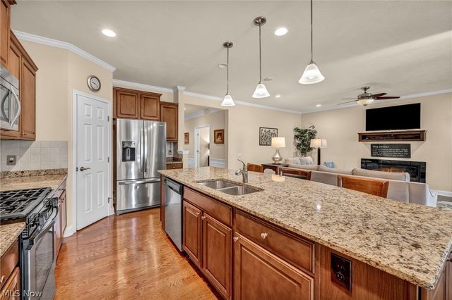 37852 Ashfield Way, North Ridgeville, OH 44039