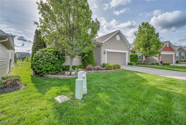 37852 Ashfield Way, North Ridgeville, OH 44039