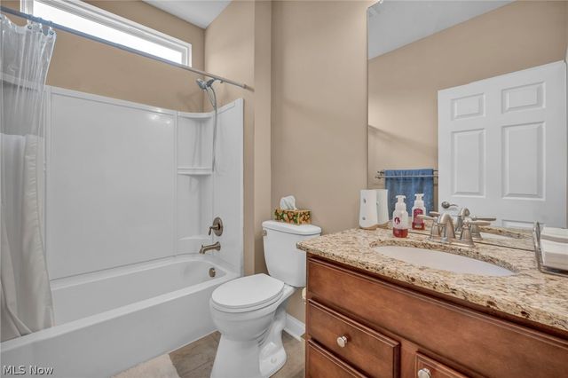 37852 Ashfield Way, North Ridgeville, OH 44039